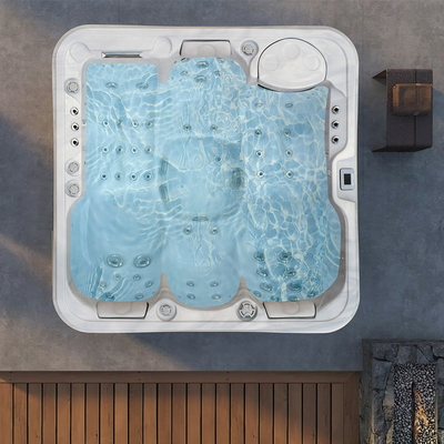 Dostosowywalna jacuzzi z dezynfekcją UV i systemem kontroli Balboa