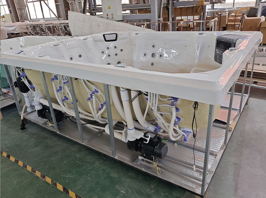 Elektryczna, prostokątna jacuzzi z 73 odrzutowcami i 16 odrzutowcami powietrznymi
